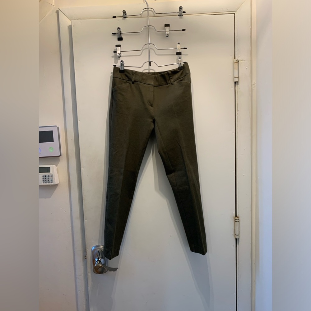 New York & Company Stretch  Olive Green Size 0